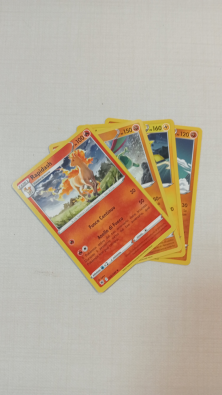 4 Carte Pokemon Rare  